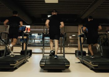 Executive protection training | Infinite Risks | three men running on treadmills in a modern gym